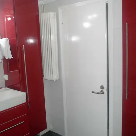 Asimelia Luxury Candia